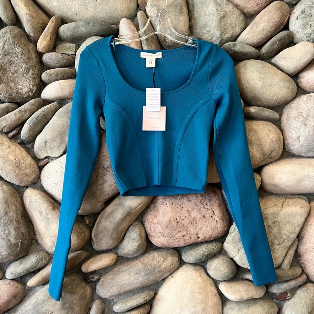 NWT Happily Grey Long Sleeve Top - Size Large